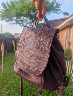 Elegant Purple Leather Backpack - Portland Leather Goods